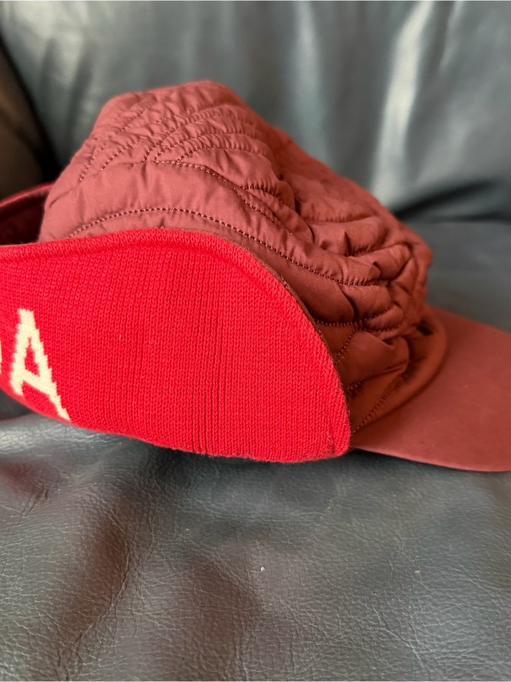 lululemon athletica Quilted Wine Red Brimmed Trapper Hat - Picture 11 of 14